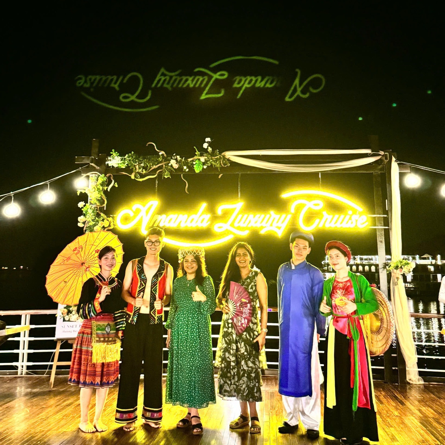 Amanda Cruise Halong Bay 3 Days 2 Nights