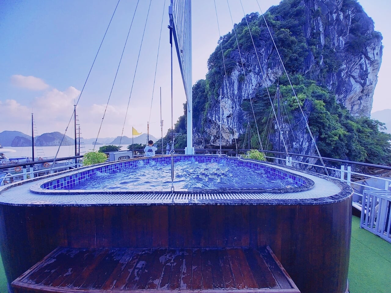 La Casta Halong Day Cruise
