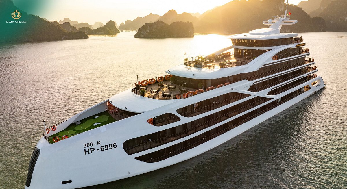 Luxury Diana Cruise Ha Long Bay 2 Days 1 Night