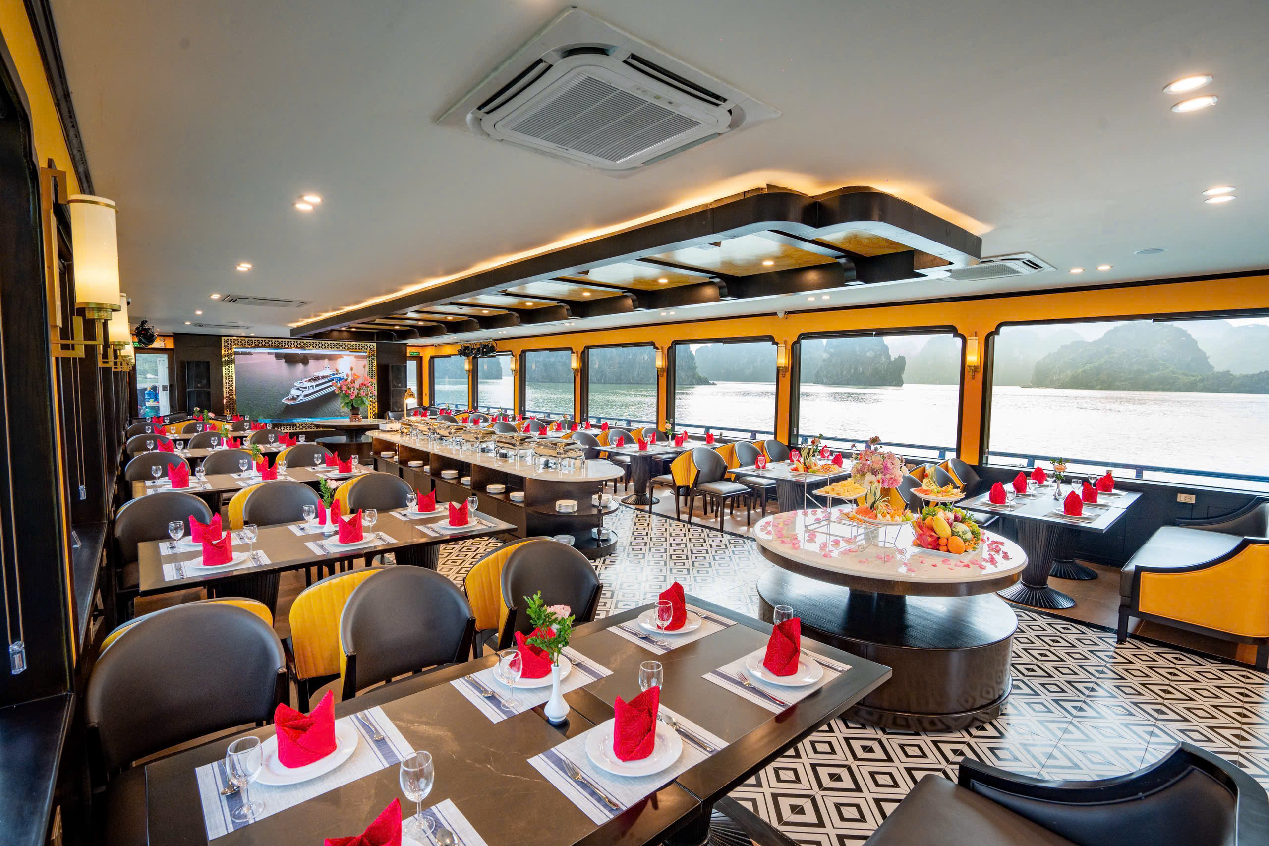 HALONG BAY 5 STAR DAY CRUISE: Set menu Lunch  & Jacuzzi by HARMONY CRUISE