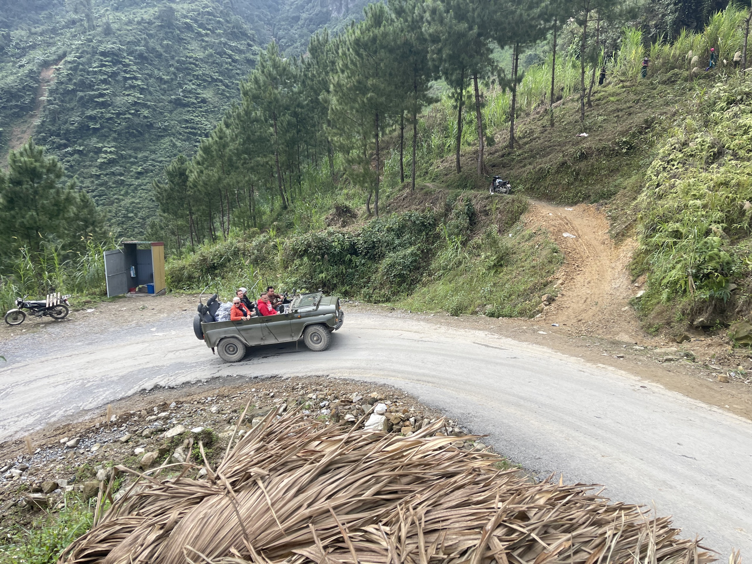 Sapa Jeep Tour - Rural Villages - Valley - Backroads - Terraces rice fields