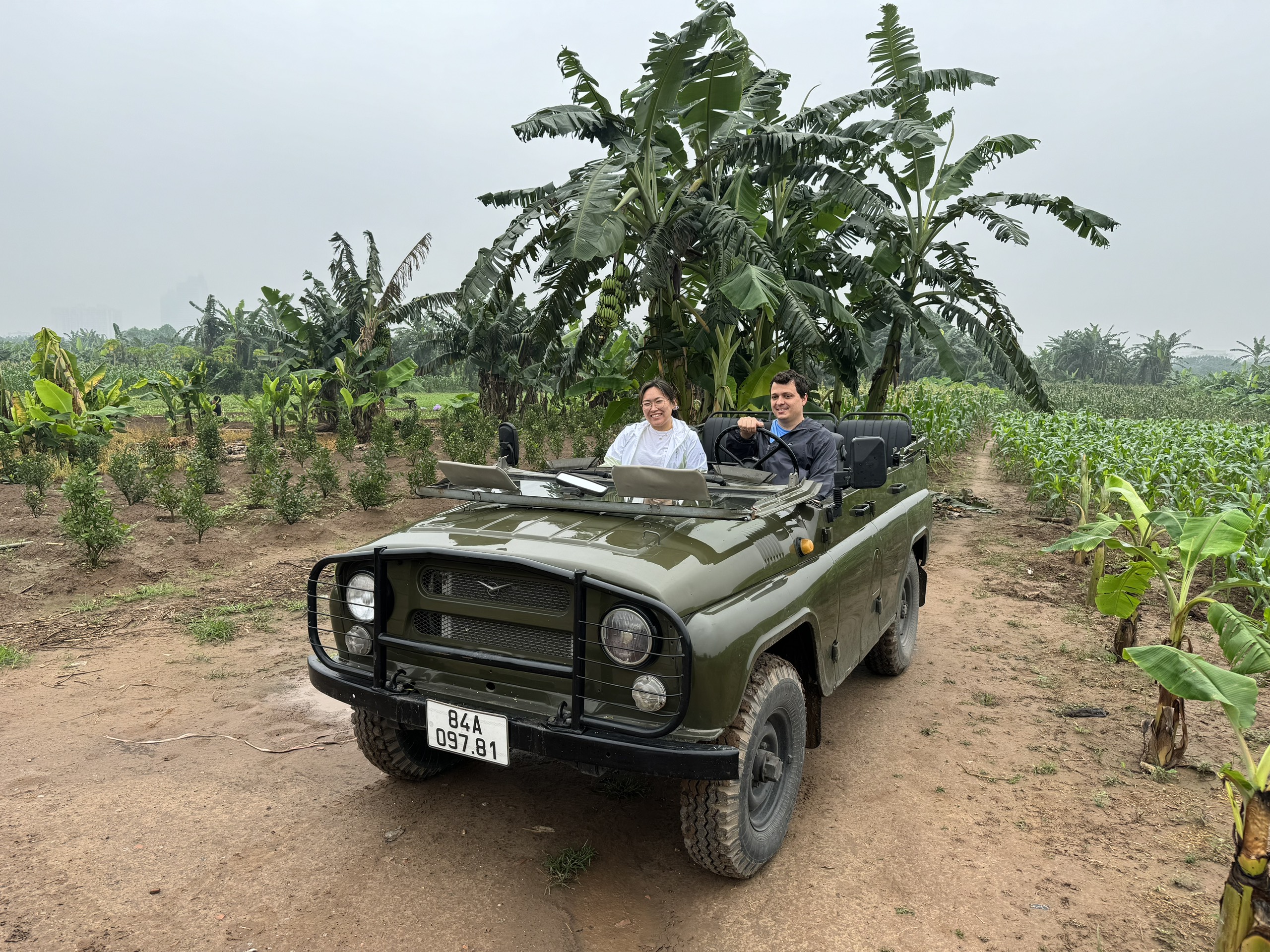 Jeep Tour Hanoi - Countryside - Train Street 4,5 Hours