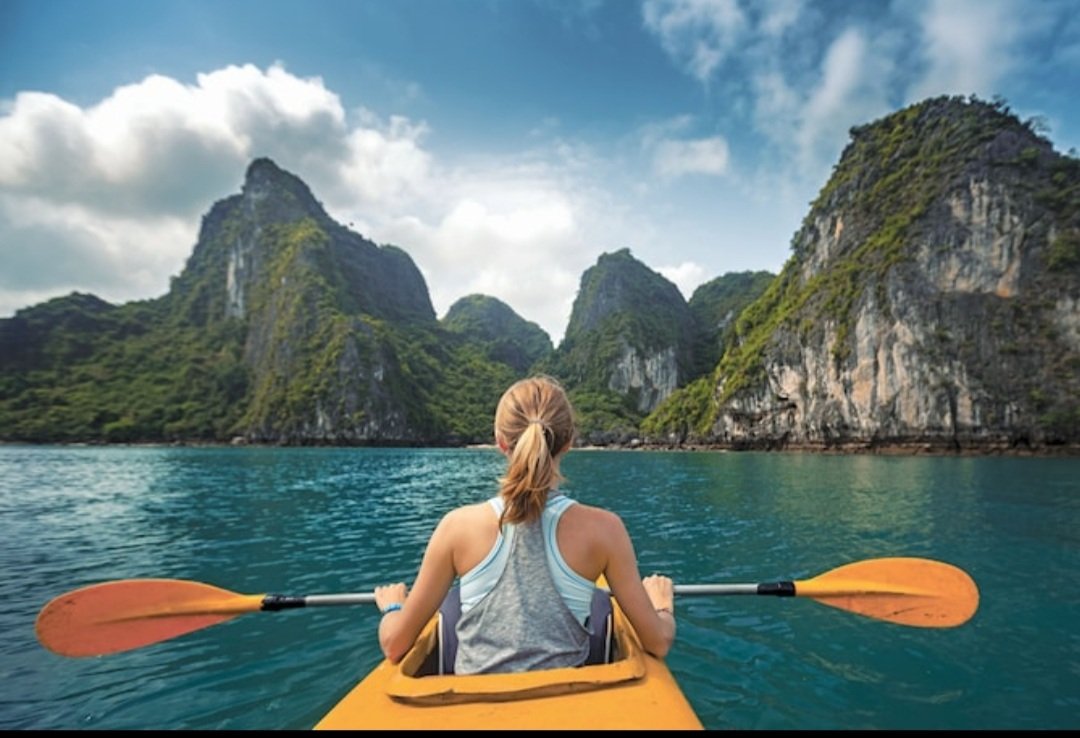 Kayaking Ha Long Bay On Royal Palace Cruise 3 Days 2 Nights