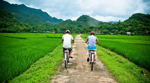 Ha Noi - Mai Chau - Poom Coong - Pa Co 2 jours
