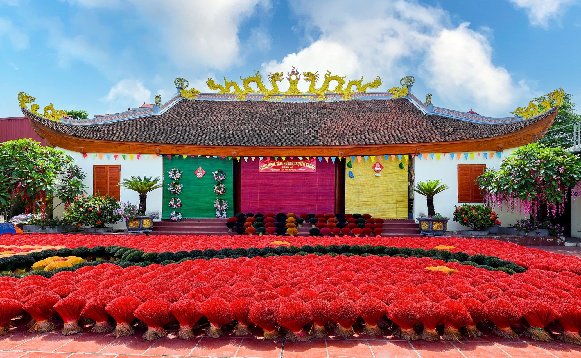 Quang Phu Cau Incense Stick Village 1 Day