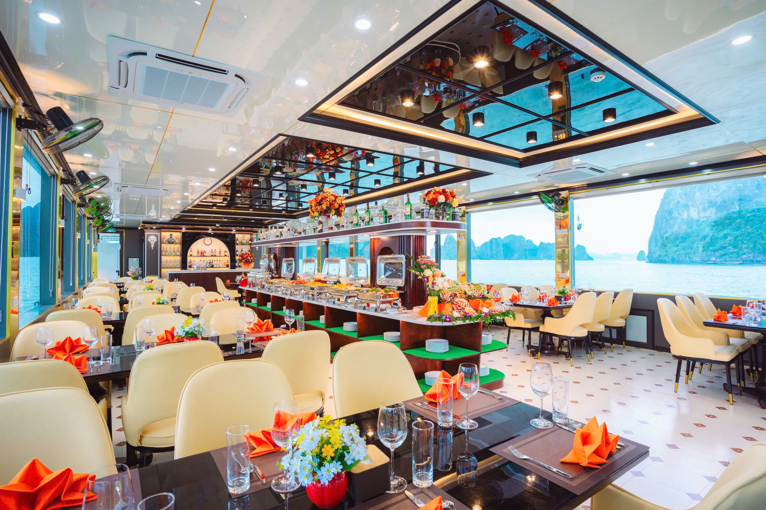 HALONG BAY 5 STAR DAY CRUISE: Buffet Lunch and Jacuzzi by SKY CRUISE