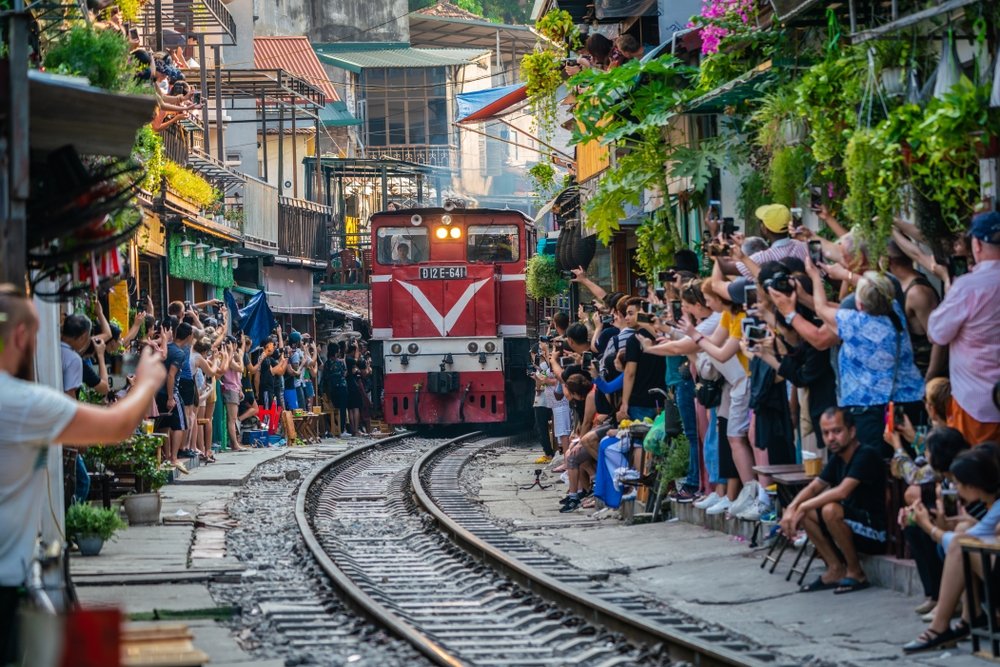 Jeep Tour Hanoi - Countryside - Train Street 4,5 Hours