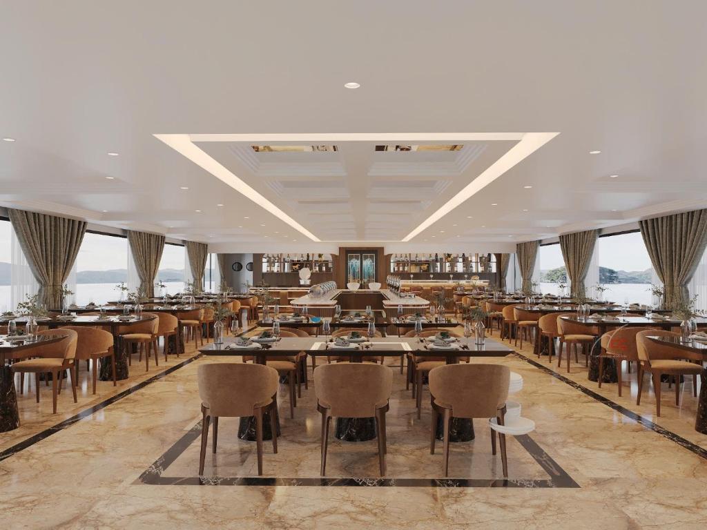 Luxury Tulip Cruise Halong Bay 2 Days 1 Night